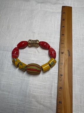 African Beaded Stretch Bracelet - Red & Yellow